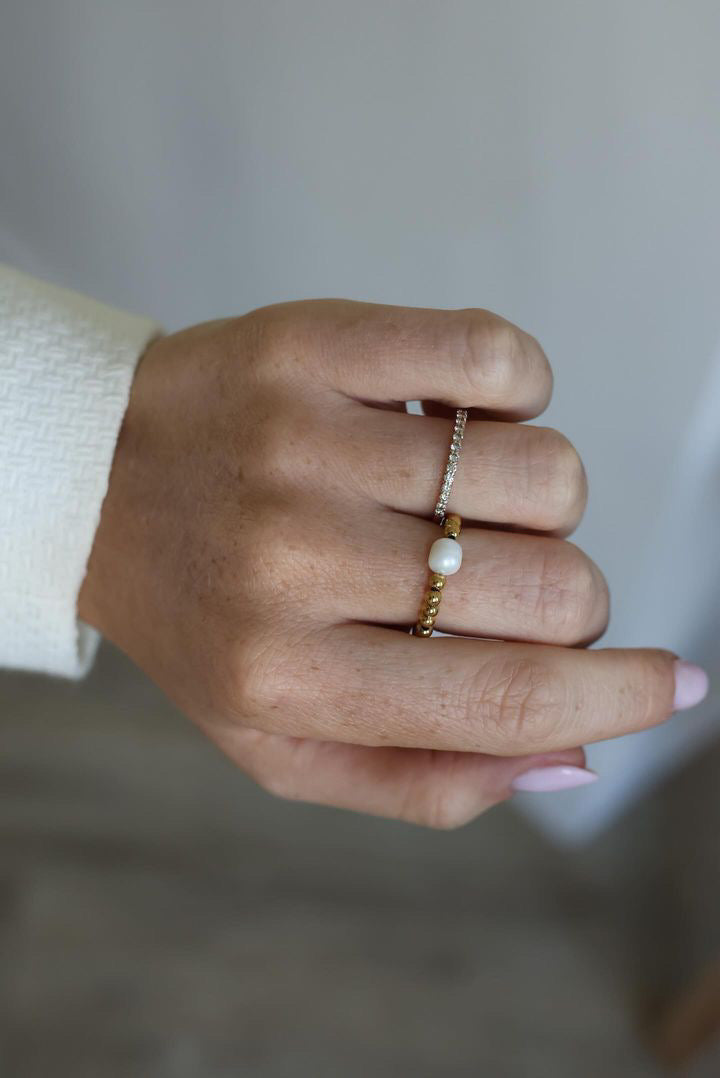 Ring met kralen en pareltje | Zilverkleurig