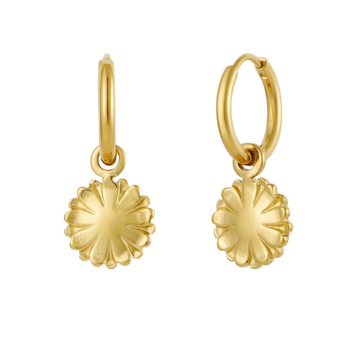 Oorbellen met bloemetjes bedel | Goudkleurig