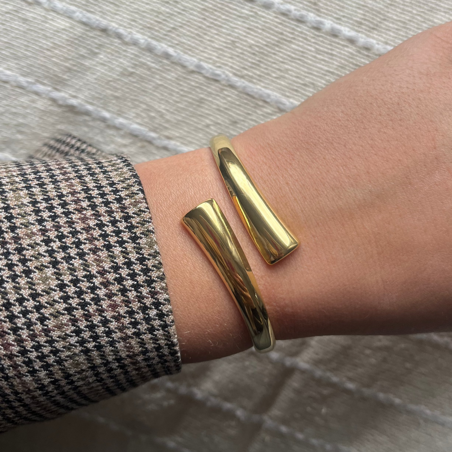 Bangle armband met rechthoeken | Goudkleurig