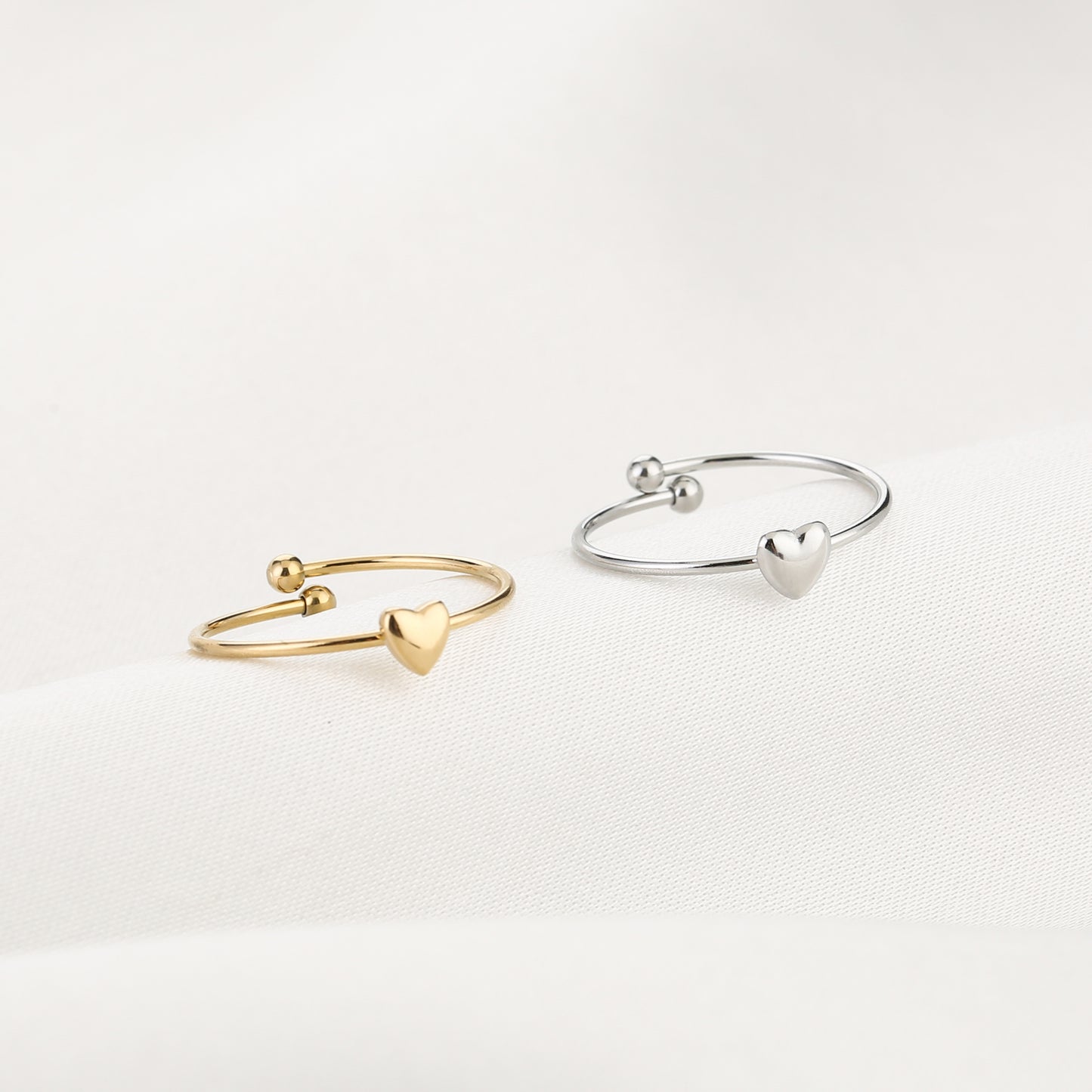 Ring met klein hartje | Goudkleurig