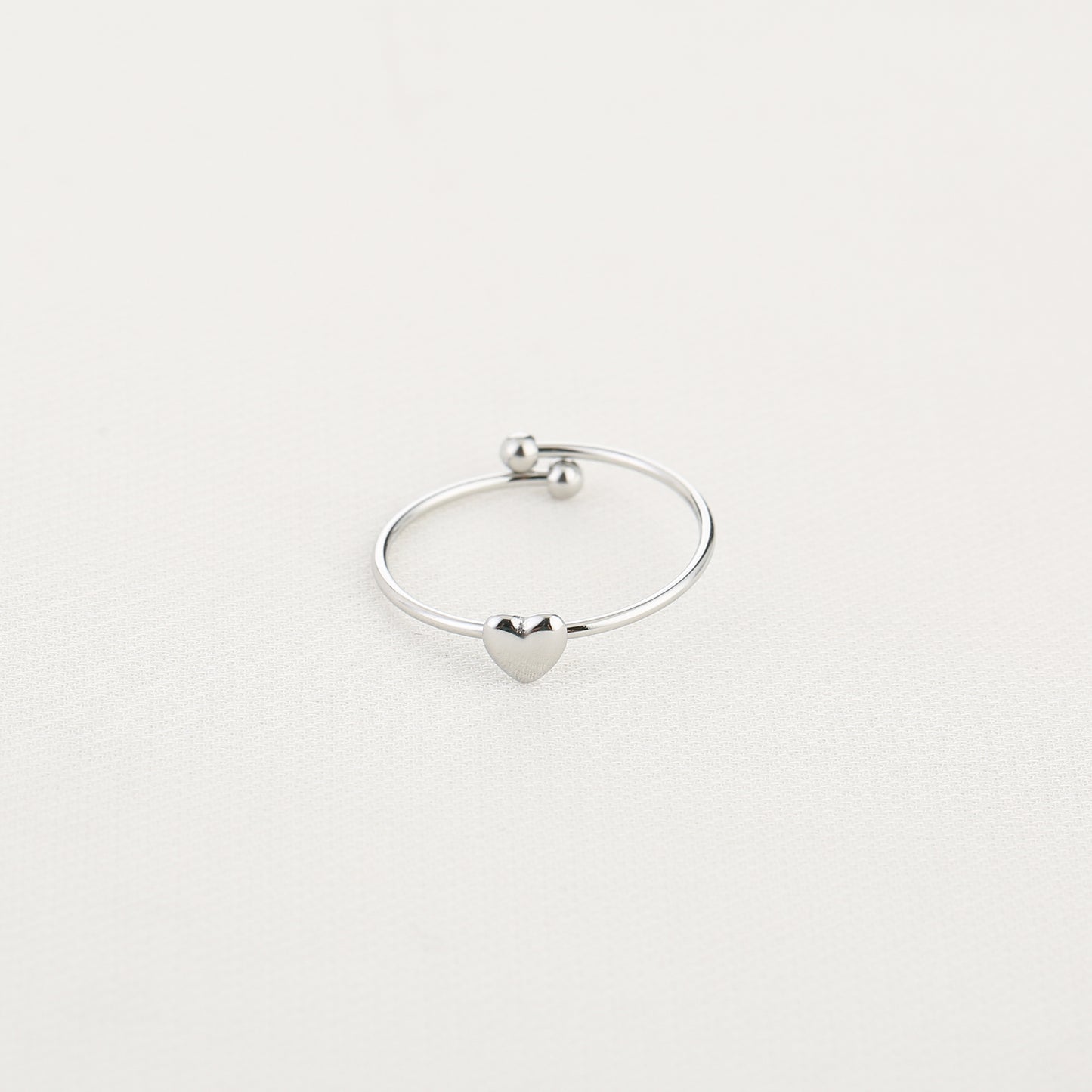 Ring met klein hartje | Zilverkleurig