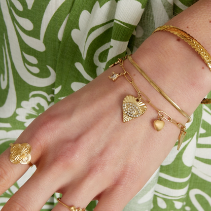 Statement bedelarmband met hartjes en klavertje | Zilverkleurig