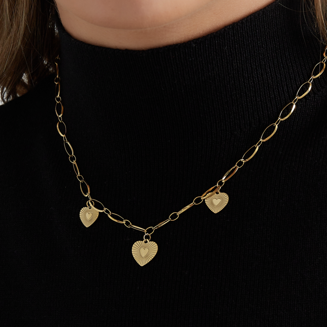 Ketting met 3 hartjes muntjes | Zilverkleurig