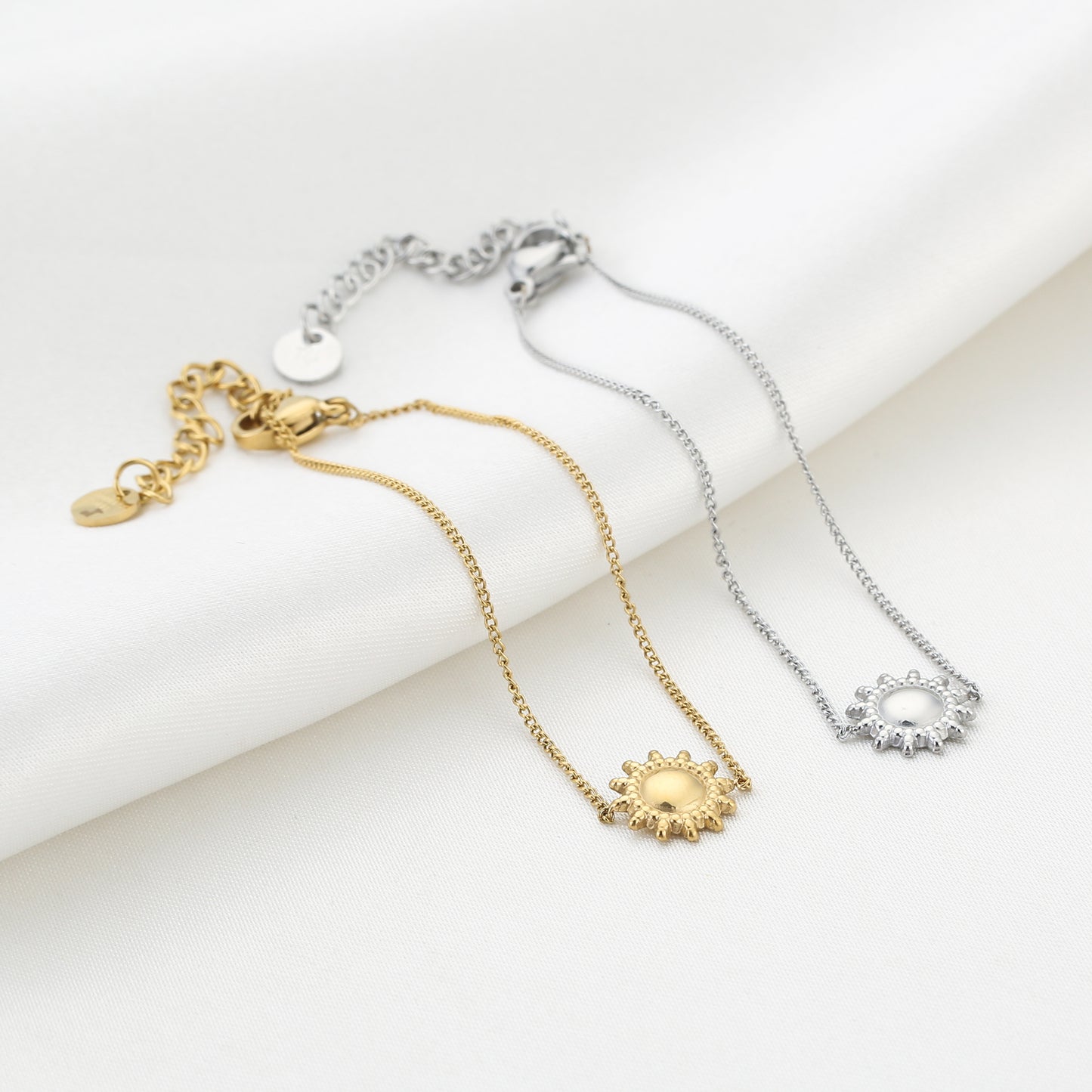 Armband met zonnetje | Goudkleurig