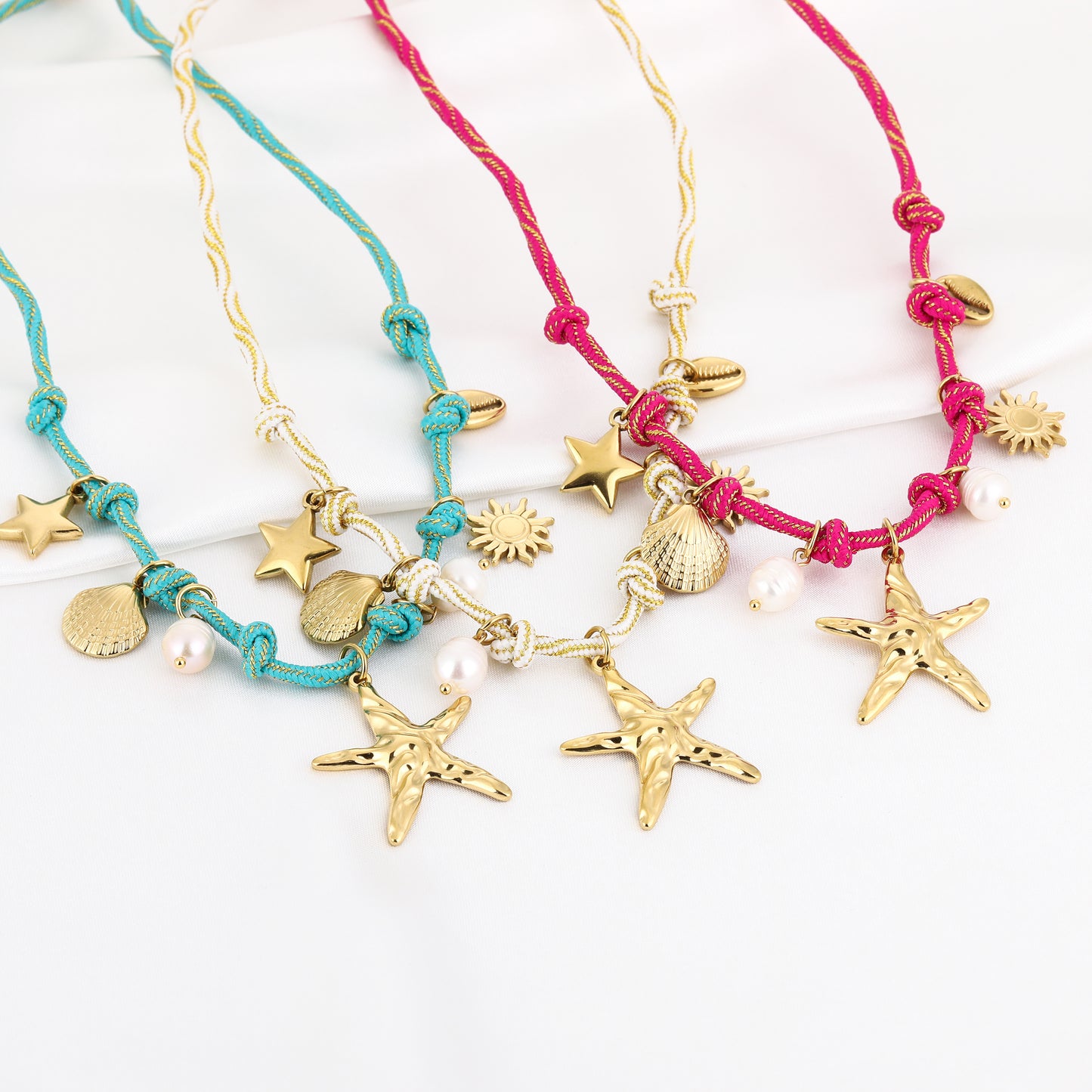 Bedelketting met leuke zee bedels | Goudkleurig