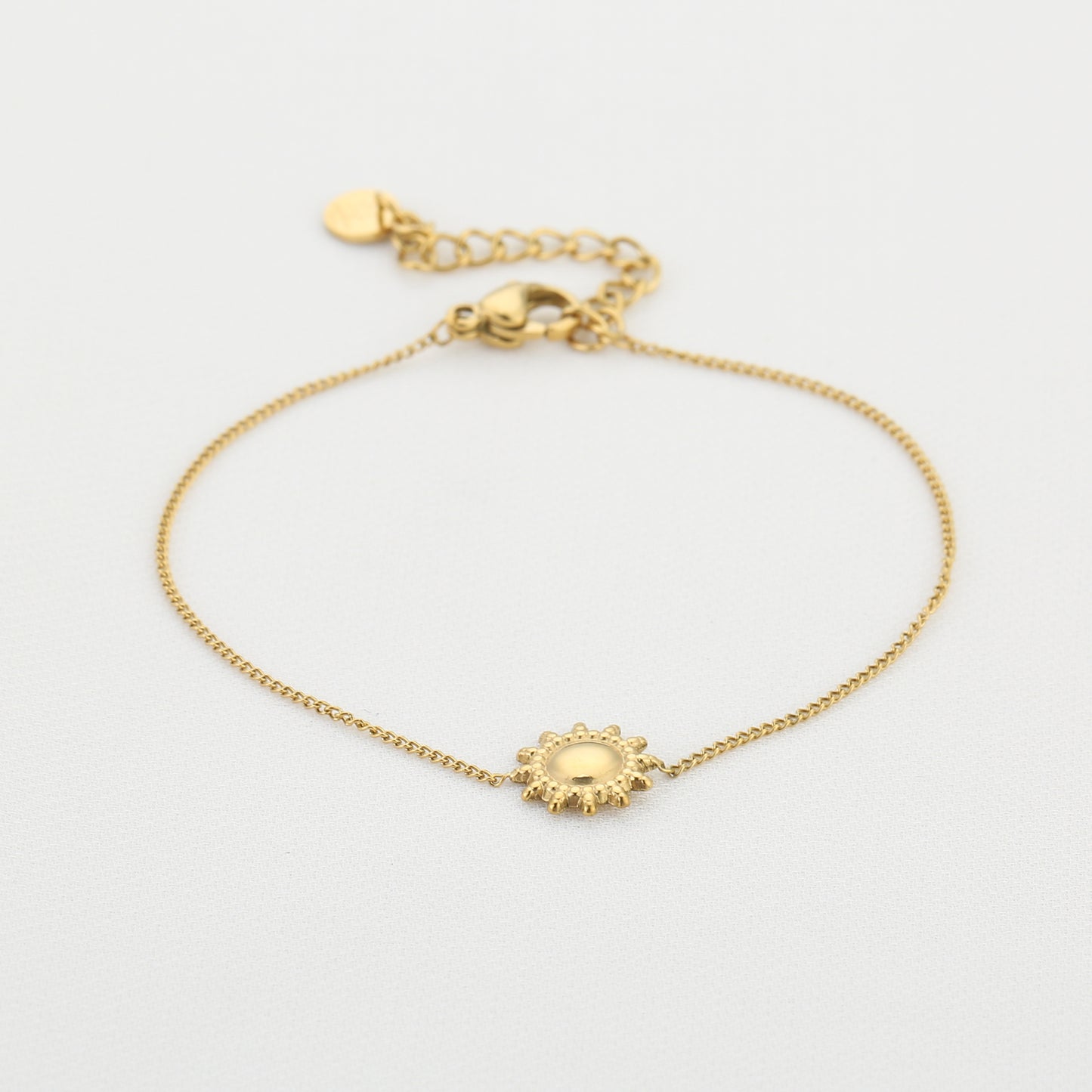 Armband met zonnetje | Goudkleurig