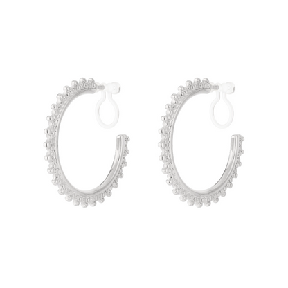 Clip oorbellen hoops met patroon | Zilverkleurig
