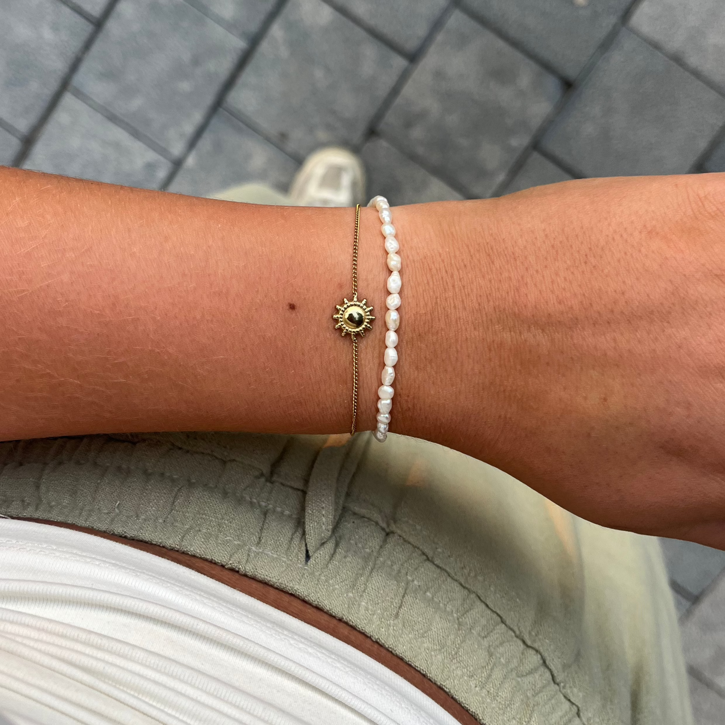 Armband met zonnetje | Goudkleurig